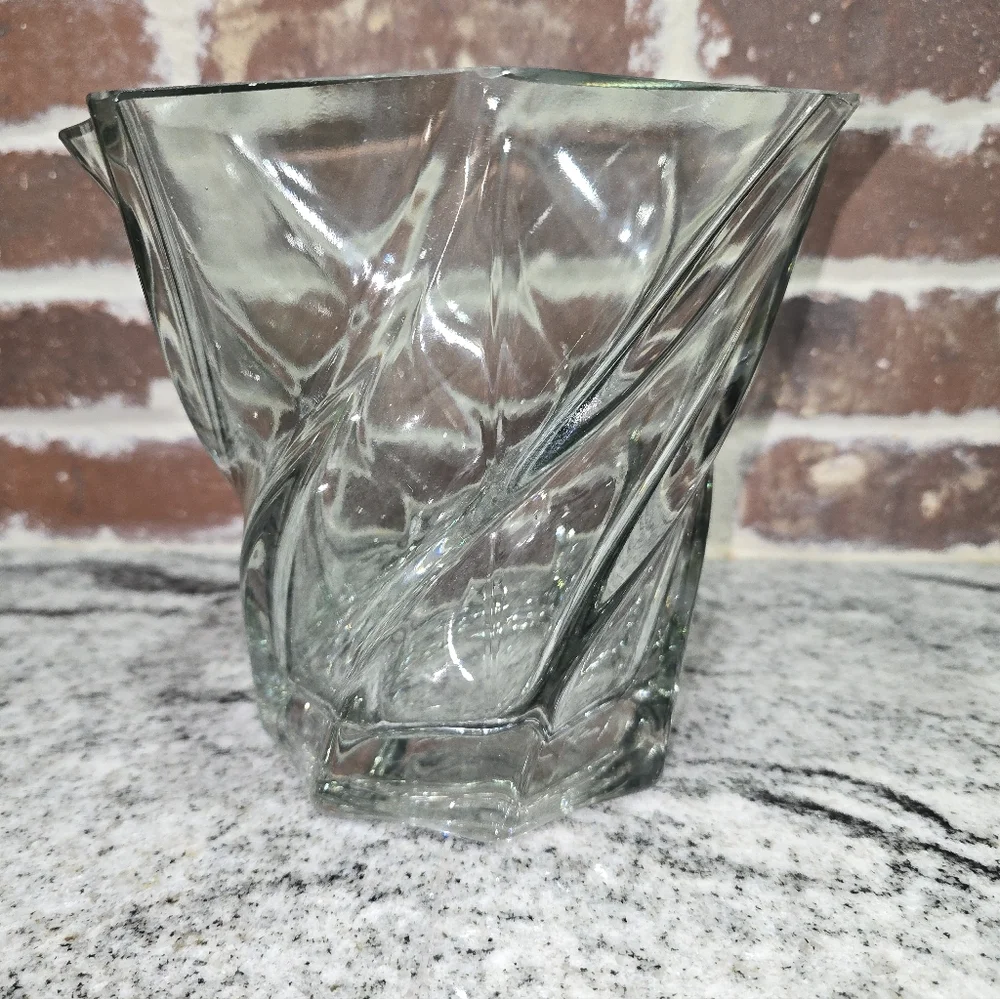 Swirl Glass Vase
